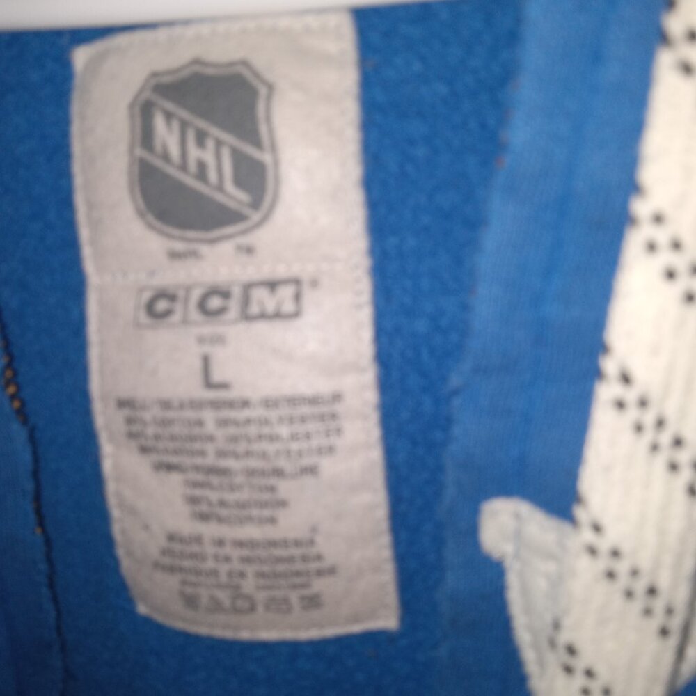 NY RANGERS OFFICIAL CCM NHL LARGE EMBROIDERED LOGO HOODIE - Picture 6 of 8